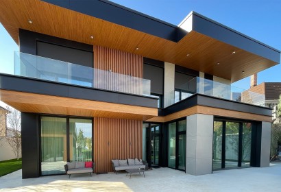 Luxury Villa